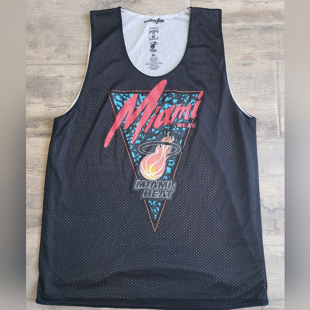 Mens XL Miami Heat Jersey